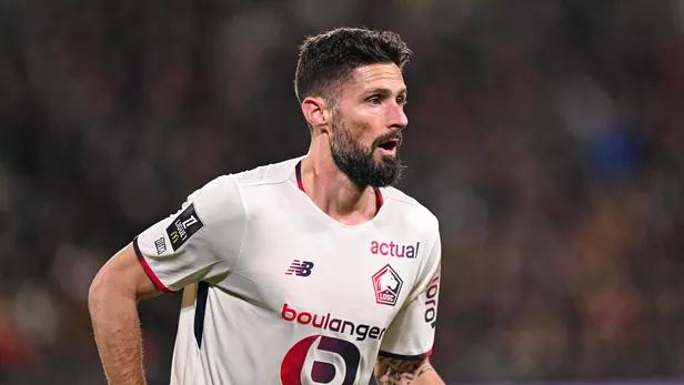  欧战夜幕下，吉鲁的告别之战；维拉挑战，里尔誓言不悔。 体育新闻 欧战夜幕下，吉鲁的告别之战；维拉挑战，里尔誓言不悔。 体育新闻