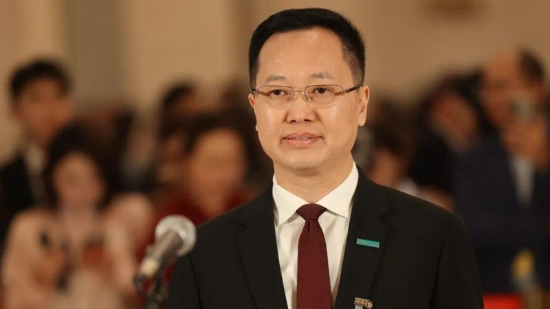  守护清澈的目光：AI时代下如何重塑孩子的思辨力量 情感心理 守护清澈的目光：AI时代下如何重塑孩子的思辨力量 情感心理 守护清澈的目光：AI时代下如何重塑孩子的思辨力量 情感心理