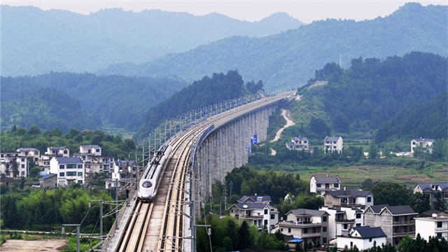 技术解码:安徽216公里高速同日贯通背后的路网重构逻辑 汽车科技